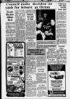 Peterborough Standard Friday 02 April 1976 Page 28