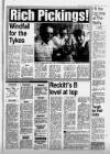 Hull Daily Mail Tuesday 02 February 1988 Page 27