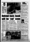 Hull Daily Mail Tuesday 11 April 1989 Page 11