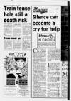 Hull Daily Mail Monday 02 April 1990 Page 14