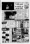 Dorking and Leatherhead Advertiser Thursday 22 November 1990 Page 5