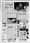 Dorking and Leatherhead Advertiser Thursday 29 November 1990 Page 5