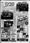 Macclesfield Express Thursday 03 December 1981 Page 3