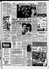 Macclesfield Express Thursday 22 April 1982 Page 3