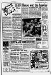 Macclesfield Express Thursday 04 November 1982 Page 21