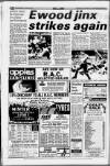 Oldham Advertiser Thursday 01 October 1992 Page 44