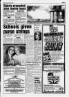 Folkestone, Hythe, Sandgate & Cheriton Herald Friday 06 January 1989 Page 5