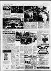 Horley & Gatwick Mirror Thursday 06 August 1992 Page 9