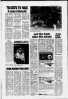 Horley & Gatwick Mirror Thursday 06 August 1992 Page 43