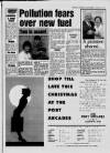Ellesmere Port Pioneer Thursday 13 December 1990 Page 11