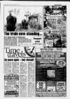 East Hull Advertiser Wednesday 06 December 1995 Page 15