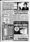 Lincoln Target Thursday 26 December 1991 Page 3