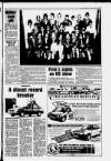 East Kilbride News Friday 24 October 1986 Page 7