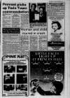 East Kilbride News Friday 24 December 1993 Page 3