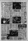 Greenford & Northolt Gazette Friday 03 December 1976 Page 9