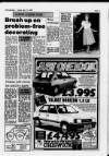Hammersmith & Chiswick Leader Friday 17 May 1985 Page 9
