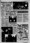 Lanark & Carluke Advertiser Friday 04 December 1992 Page 37