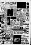 Manchester Evening News Friday 11 December 1964 Page 17