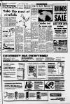 Manchester Evening News Thursday 23 September 1965 Page 9