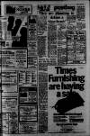 Manchester Evening News Thursday 08 January 1970 Page 11