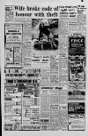 Manchester Evening News Thursday 04 March 1971 Page 10