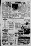 Manchester Evening News Thursday 06 January 1972 Page 9