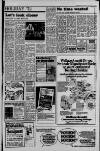 Manchester Evening News Thursday 06 January 1972 Page 17