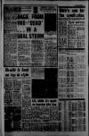 Manchester Evening News Wednesday 14 January 1976 Page 19