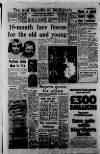Manchester Evening News Monday 02 February 1976 Page 9