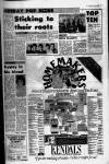 Manchester Evening News Friday 26 February 1982 Page 15