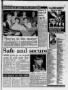 Manchester Evening News Wednesday 04 April 1990 Page 67