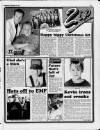 Manchester Evening News Wednesday 05 December 1990 Page 33