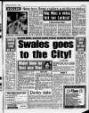 Manchester Evening News Monday 06 December 1993 Page 39
