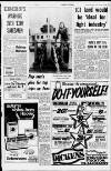 Daily Gazette for Middlesbrough Friday 25 October 1974 Page 9
