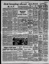 Widnes Weekly News and District Reporter Friday 15 November 1974 Page 17