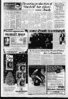 Hemel Hempstead Gazette and West Herts Advertiser Friday 09 December 1988 Page 14