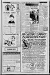 Hemel Hempstead Gazette and West Herts Advertiser Friday 01 December 1989 Page 19