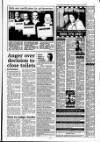 Sleaford Standard Thursday 16 November 2000 Page 17
